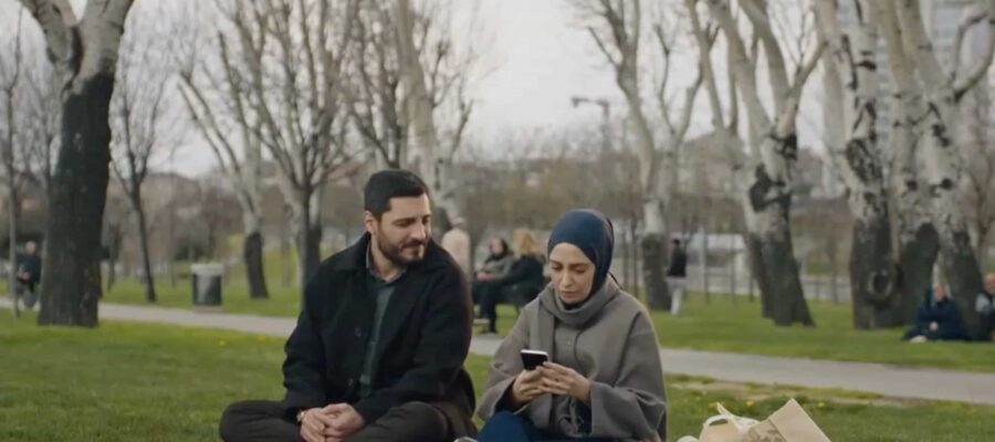 Клюквенный щербет 132 серия турецкий сериал